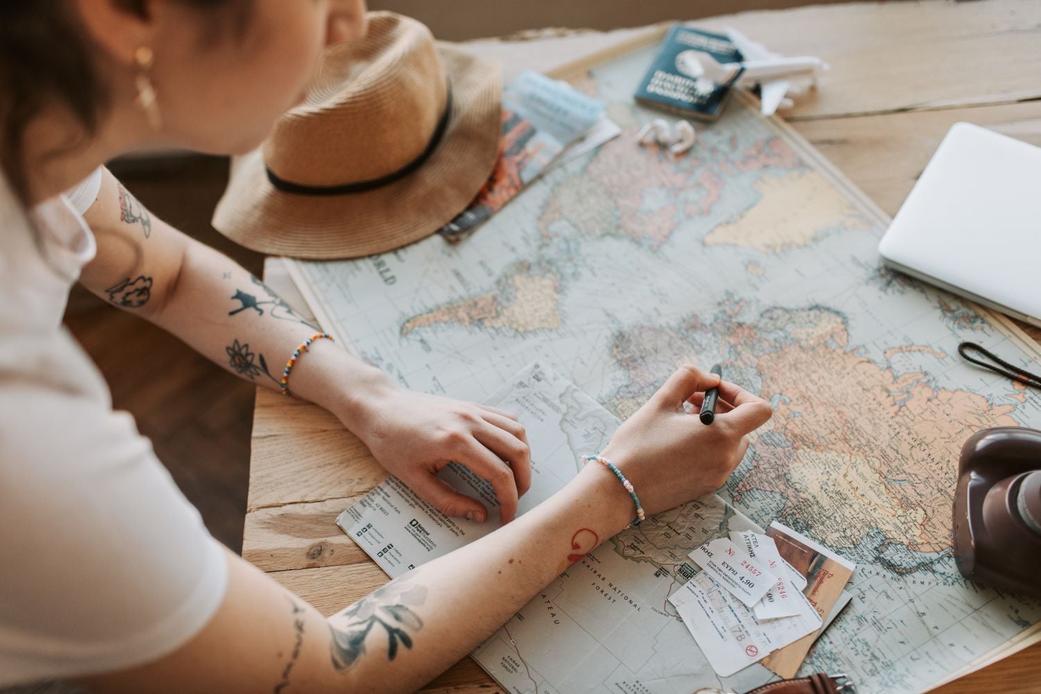 Why Personalized Travel Planning Beats Booking Online Yourself Why Personalized Travel Planning Beats Booking Online Yourself